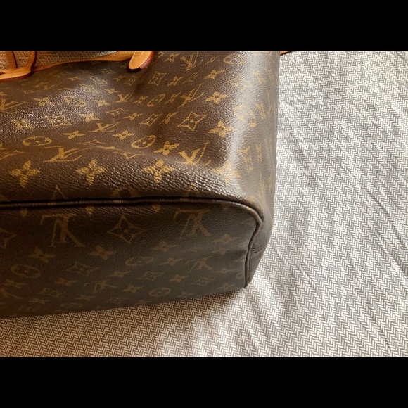 Vintage 2011 Louis Vuitton Neverfull GM - Picture 4 of 10